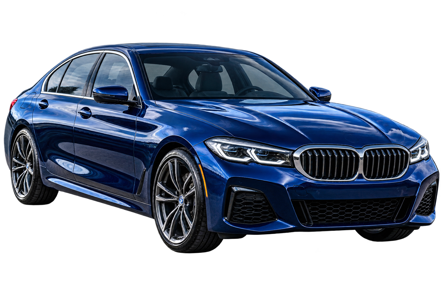 Automobile bleue fraîchement nettoyée et brillante